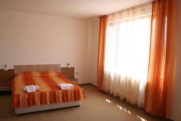 Hotel Akre Kavarna ภายนอก รูปภาพ